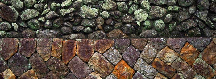 meditation-mauer-zwei-seiten